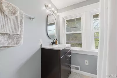 8524 S Laclede Station Road, Affton, MO 63123 - Photo 26