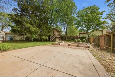 8524 S Laclede Station Road, Affton, MO 63123 - Photo 38