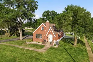 1800 Patterson Rd, Florissant, MO 63031 - Photo 2