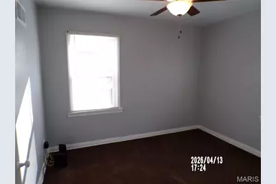 6783 Kenwood Drive, Northwoods, MO 63121 - Photo 10
