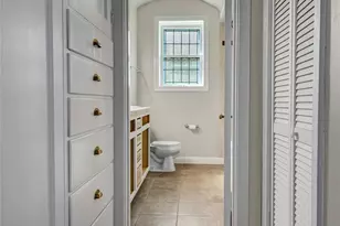 7536 Oxford Dr, Saint Louis, MO 63105 - Photo 18