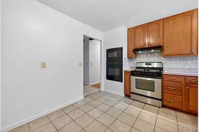 2560 Woodsage Drive, Florissant, MO 63033 - Photo 12
