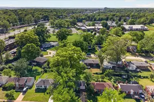 1133 N Geyer Rd, Kirkwood, MO 63122 - Photo 28