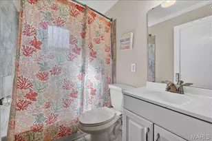 1133 N Geyer Rd, Kirkwood, MO 63122 - Photo 12