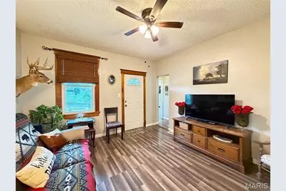 9805 Linn Avenue, Lemay, MO 63125 - Photo 4