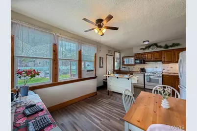 9805 Linn Avenue, Lemay, MO 63125 - Photo 8