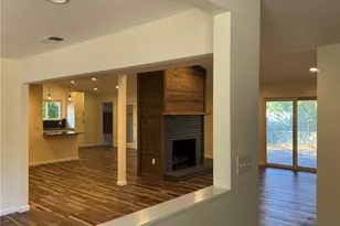 1529 Tryon Dr, Creve Coeur, MO 63146 - Photo 2