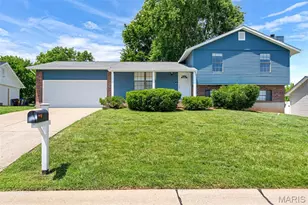 4 Voyager Dr, Saint Peters, MO 63376 - Photo 1