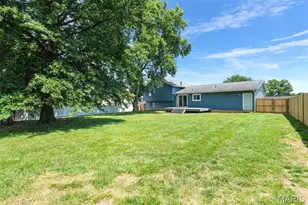 4 Voyager Dr, Saint Peters, MO 63376 - Photo 8