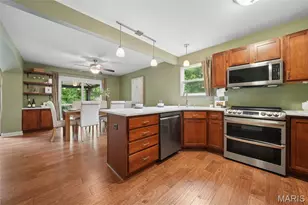 232 Sunset Villa Cir, O'Fallon, MO 63366 - Photo 12