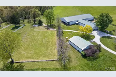 506 Windy Hill Road, Elsberry, MO 63343 - Photo 2