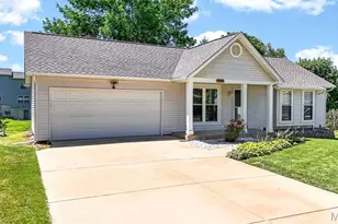 1319 Cambrook Ct, Saint Charles, MO 63304 - Photo 1