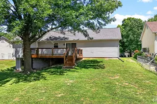 1319 Cambrook Ct, Saint Charles, MO 63304 - Photo 34
