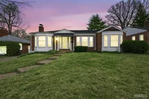 8125 Halifax Dr, Clayton, MO 63105 - Photo 36