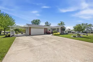 2009 Brutus Ct, Fenton, MO 63026 - Photo 2