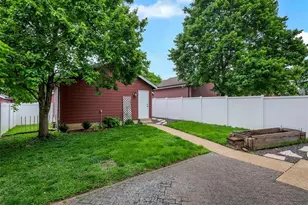 4037 McRee Ave, Saint Louis, MO 63110 - Photo 30