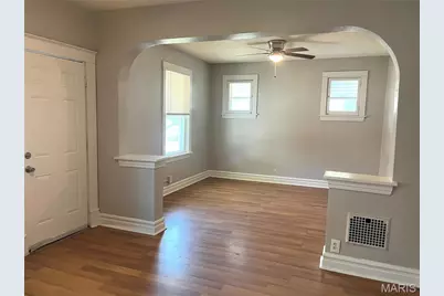 3968 Schiller Place, Saint Louis, MO 63116 - Photo 2