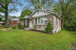 8151 Underhill Dr, Saint Louis, MO 63114 - Photo 4