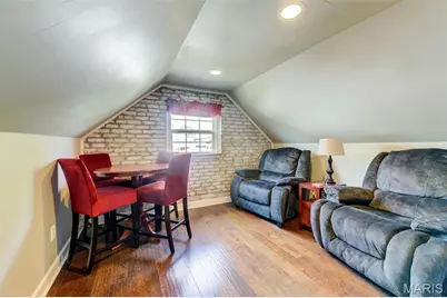 6555 Mardel Avenue, Saint Louis, MO 63109 - Photo 12