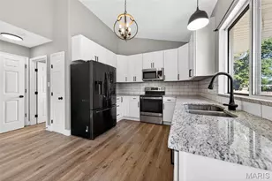 549 Rancho Ln, Florissant, MO 63031 - Photo 30