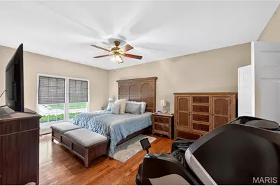 4369 Margaret Ridge Drive, Florissant, MO 63034 - Photo 10