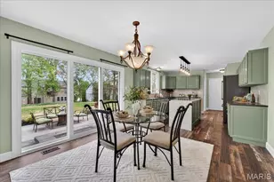 5527 Hennsley Cir, Weldon Spring, MO 63304 - Photo 8