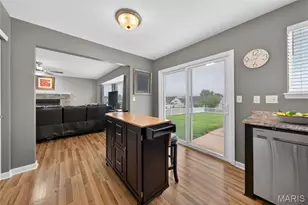 1170 Sunny Ridge Dr, O'Fallon, MO 63366 - Photo 12