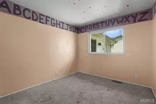 1684 Kew Gardens Dr, Florissant, MO 63031 - Photo 6