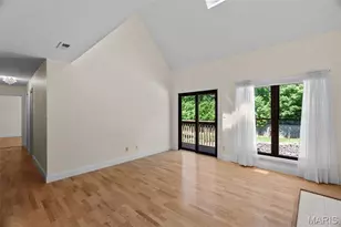 5168 Hollow Wood Ct, Saint Louis, MO 63128 - Photo 10