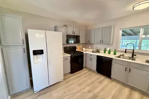344 Saddle Back Dr, Saint Louis, MO 63129 - Photo 10