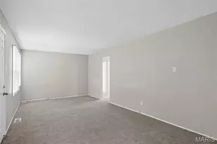 1748 Atmore Dr, Saint Louis, MO 63136 - Photo 8