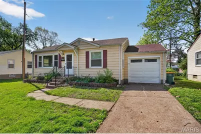 1124 Grenshaw Drive, Saint Louis, MO 63137 - Photo 2