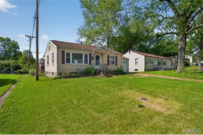 1124 Grenshaw Drive, Saint Louis, MO 63137 - Photo 10