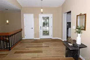 390 Windsor Pl, Saint Peters, MO 63376 - Photo 2