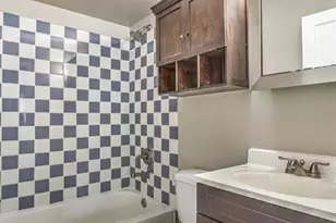 4 Duchesne Dr, Florissant, MO 63031 - Photo 14
