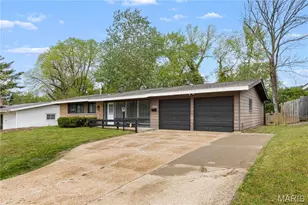 2325 Allen Dr, Florissant, MO 63033 - Photo 2
