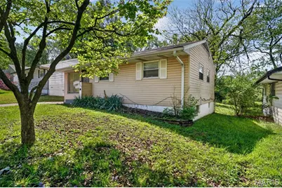 158 Monteith Circle, Saint Louis, MO 63137 - Photo 8