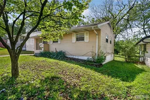 158 Monteith Cir, Saint Louis, MO 63137 - Photo 8