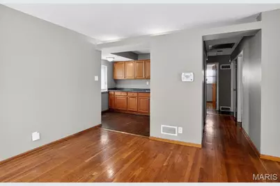 158 Monteith Circle, Saint Louis, MO 63137 - Photo 16