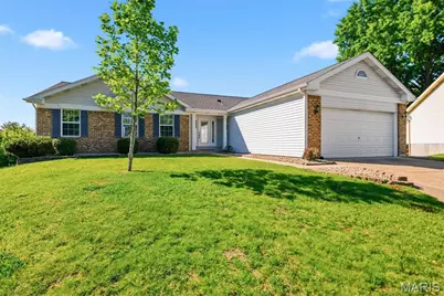 3 Riesling Court, Saint Charles, MO 63304 - Photo 2