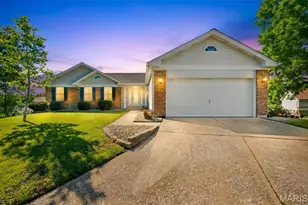 3 Riesling Ct, Saint Charles, MO 63304 - Photo 1
