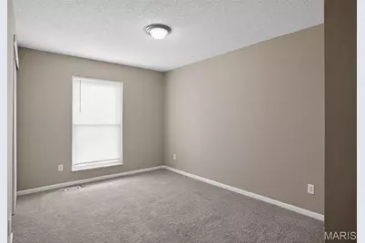 6349 Honey Bee Court, Florissant, MO 63033 - Photo 12