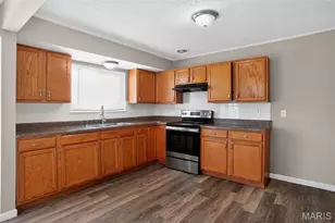 6349 Honey Bee Ct, Florissant, MO 63033 - Photo 18