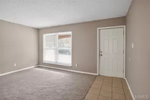 6349 Honey Bee Ct, Florissant, MO 63033 - Photo 14