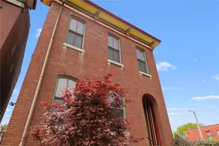 2613 S 11th St, Saint Louis, MO 63118 - Photo 2