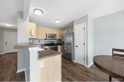 703 Wayland Drive, O'Fallon, MO 63366 - Photo 2