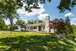 8701 Washington Ave, University City, MO 63124 - Photo 1