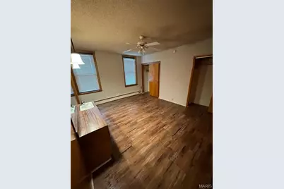125 S 5th Street, Saint Charles, MO 63301 - Photo 12