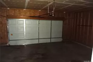 318 Coventry Trail Ln, Maryland Heights, MO 63043 - Photo 10