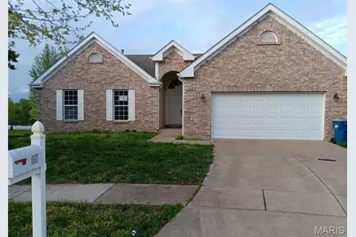 318 Coventry Trail Lane, Maryland Heights, MO 63043 - Photo 1